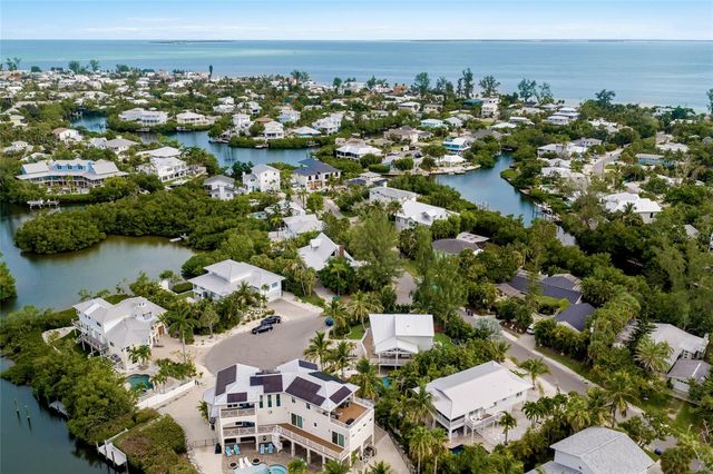315 HAMMOCK CIRCLE, Anna Maria, FL 34216