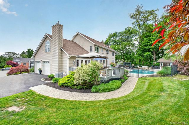 105 Jessica Court, Cornwall, NY 12518