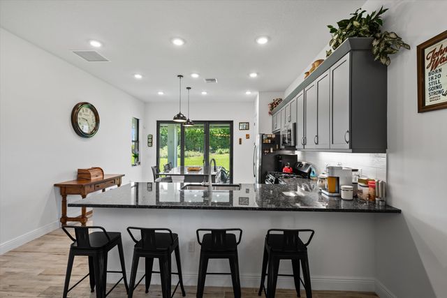 4786 St Armands Way, Westlake, FL 33470