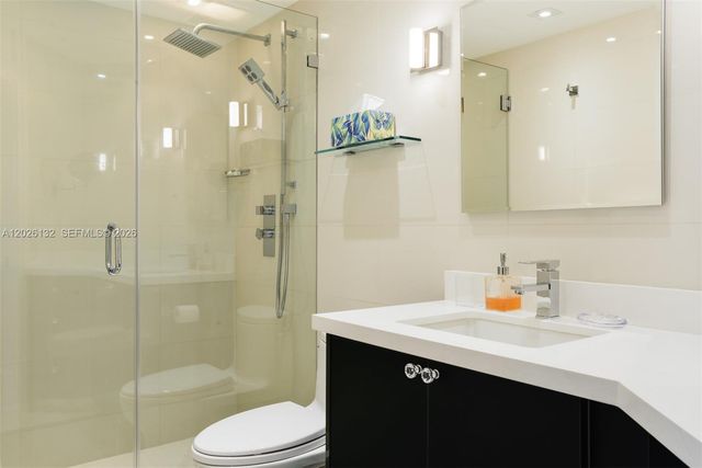 1950 S Ocean Dr 9N, Hallandale Beach, FL 33009