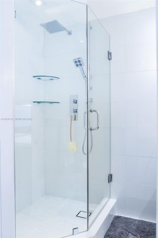 1950 S Ocean Dr 9N, Hallandale Beach, FL 33009