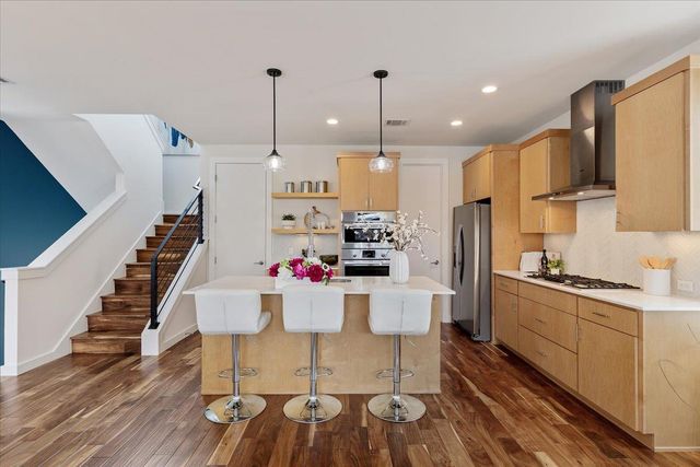 2301 Bluebonnet LN 11, Austin, TX 78704