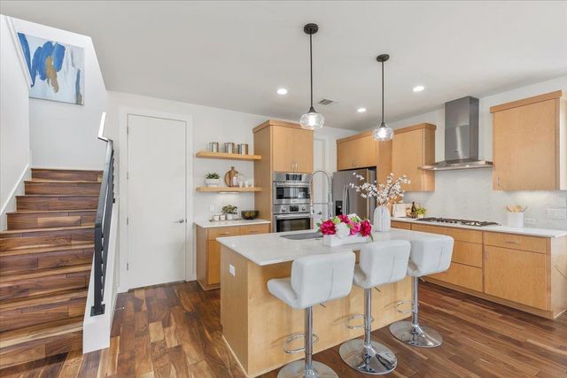 2301 Bluebonnet LN 11, Austin, TX 78704