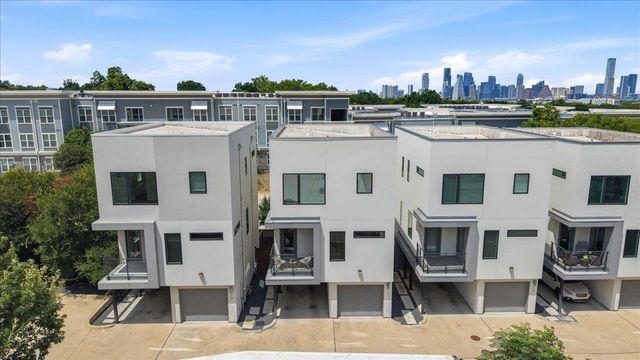 2301 Bluebonnet LN 11, Austin, TX 78704
