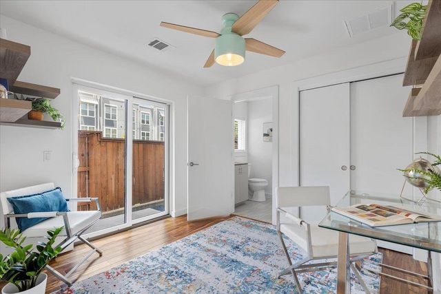 2301 Bluebonnet LN 11, Austin, TX 78704
