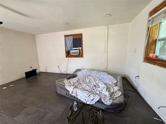 3230 NW 11TH STREET, Gainesville, FL 32609