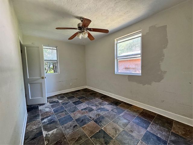 3230 NW 11TH STREET, Gainesville, FL 32609