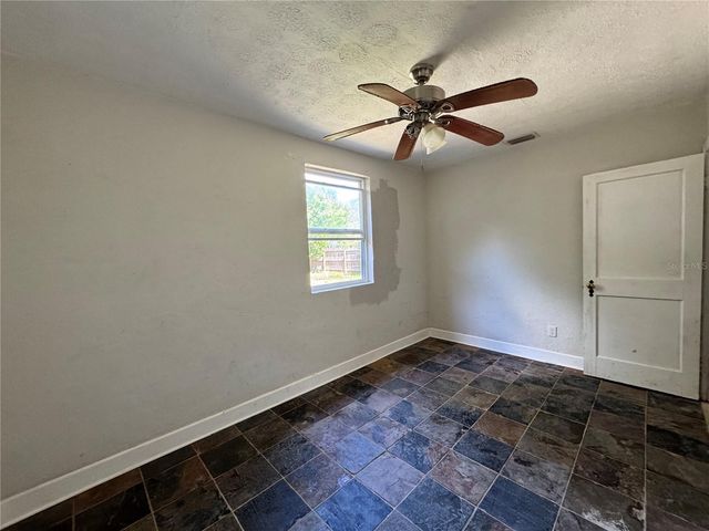3230 NW 11TH STREET, Gainesville, FL 32609