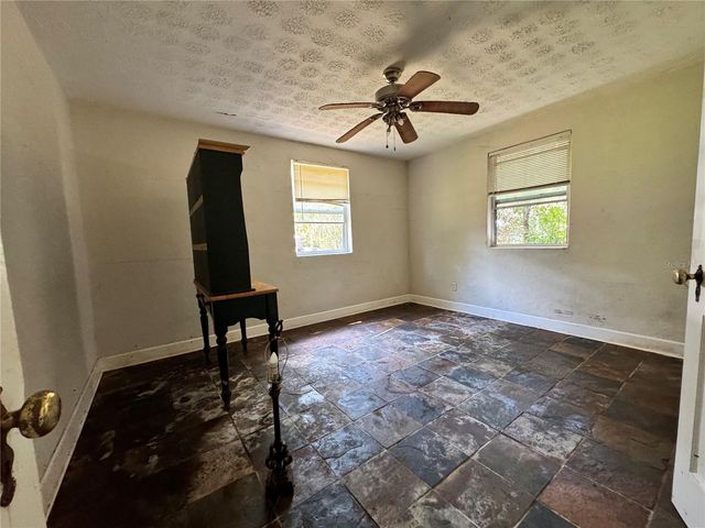 3230 NW 11TH STREET, Gainesville, FL 32609