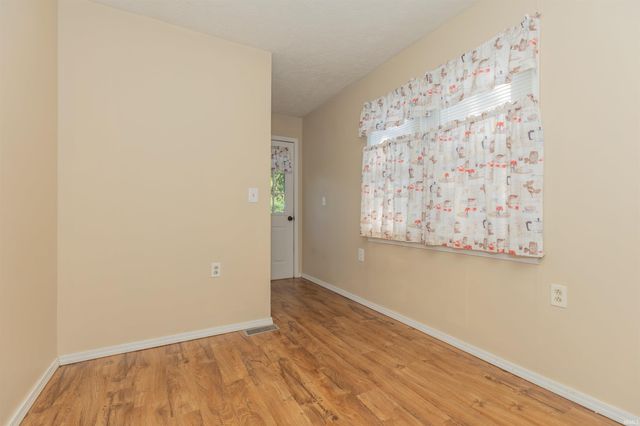 1112 Saint George Road, Evansville, IN 47711