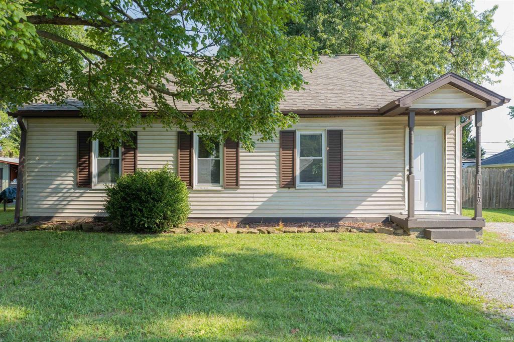 1112 Saint George Road, Evansville, IN 47711