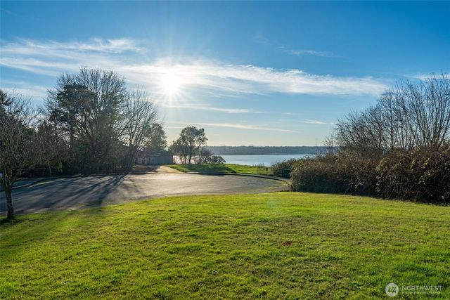 2809 44th Street Ct NE, Tacoma, WA 98422