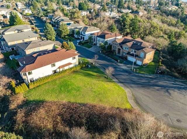 2809 44th Street Ct NE, Tacoma, WA 98422