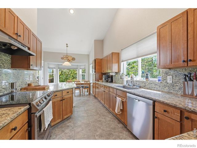 1714 Hemlock Way, Broomfield, CO 80020