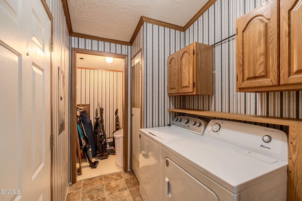 227 Connecticut Street, Bismarck, ND 58504 photo 23