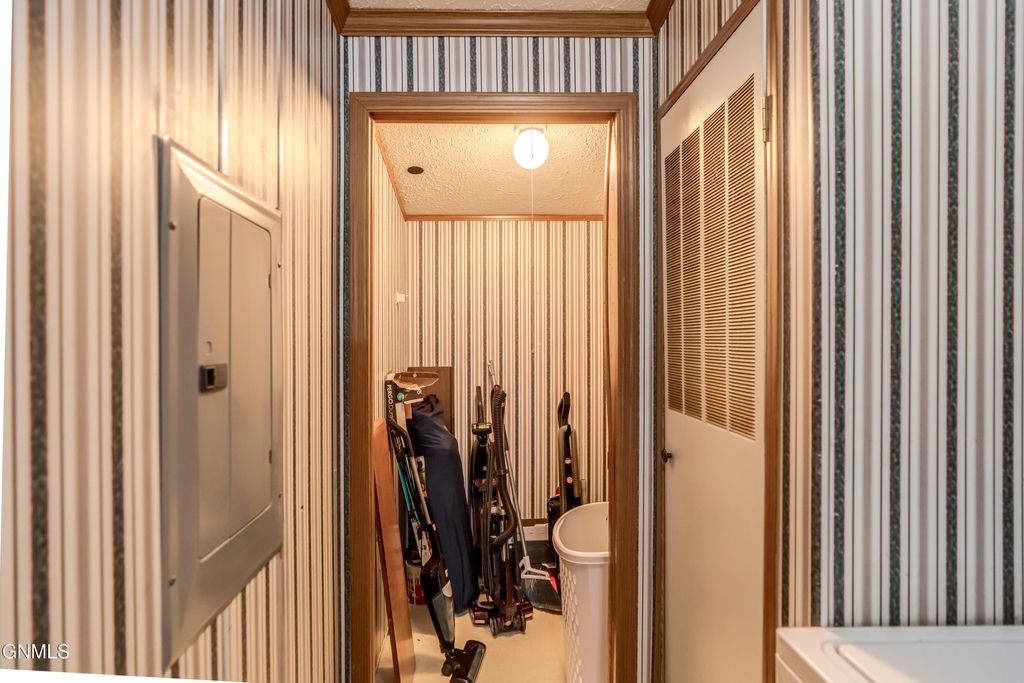 227 Connecticut Street, Bismarck, ND 58504 photo 24