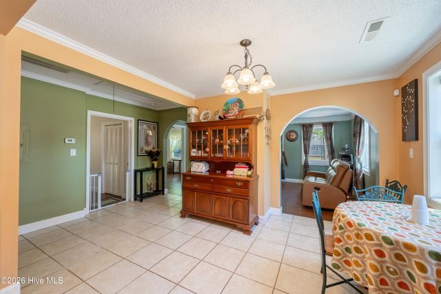 1001 Corbett Avenue N, Wilson, NC 27893