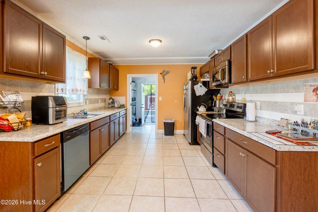 1001 Corbett Avenue N, Wilson, NC 27893
