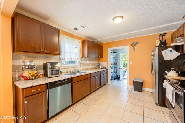 1001 Corbett Avenue N, Wilson, NC 27893