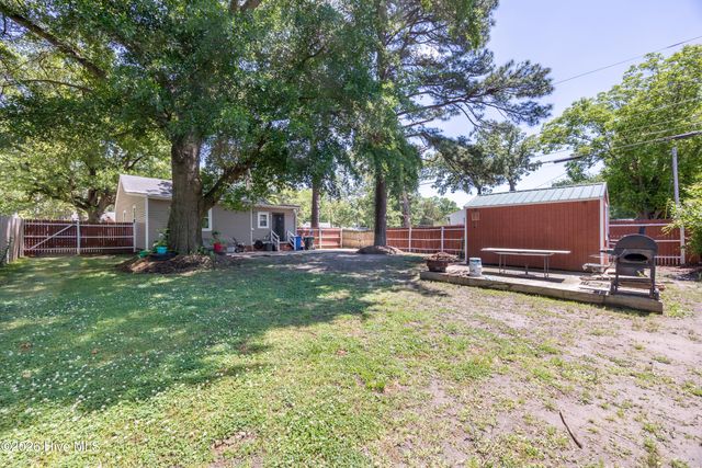 1001 Corbett Avenue N, Wilson, NC 27893