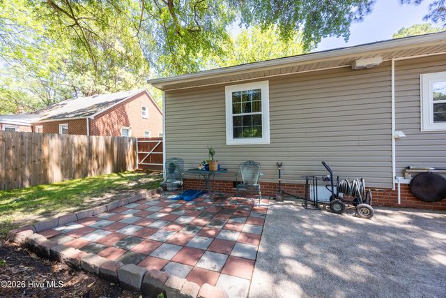 1001 Corbett Avenue N, Wilson, NC 27893