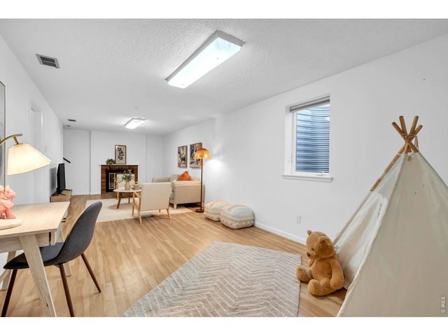 3930 Darley Ave, Boulder, CO 80305