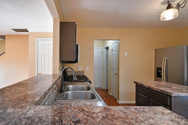 136 W Corley Lane, Spartanburg, SC 29303