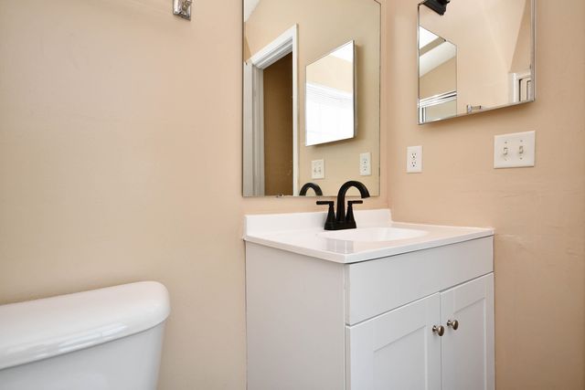 136 W Corley Lane, Spartanburg, SC 29303