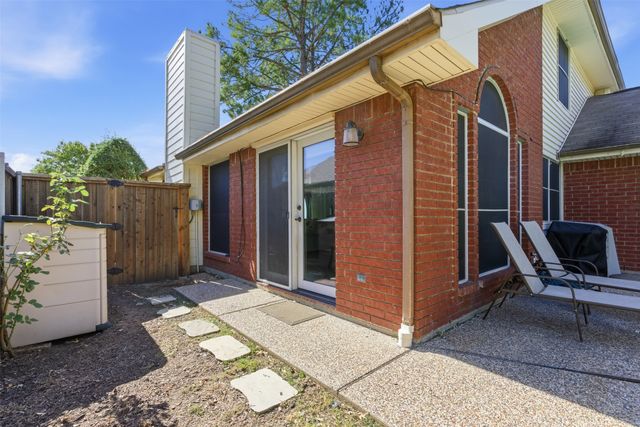 824 Stone Trail Drive, Flower Mound, TX 75028