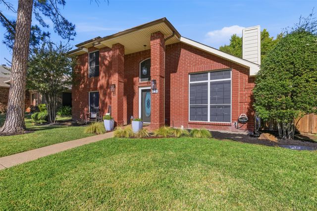 824 Stone Trail Drive, Flower Mound, TX 75028