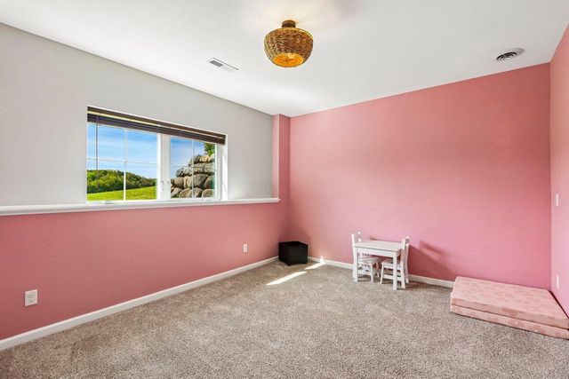 10265 County Road KP Road, Mazomanie, WI 53560
