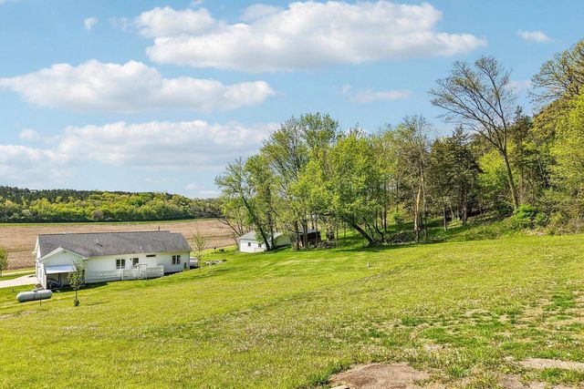 10265 County Road KP Road, Mazomanie, WI 53560