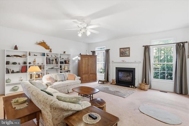 20370 SPLENDOR VIEW TER, Hagerstown, MD 21740