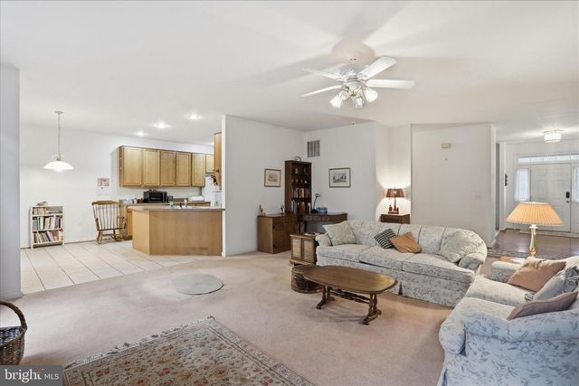 20370 SPLENDOR VIEW TER, Hagerstown, MD 21740