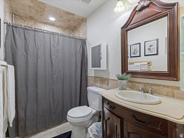 4962 W BADGER LN, Riverton, UT 84096