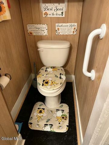 5 Pacific Street, Granville, NY 12832