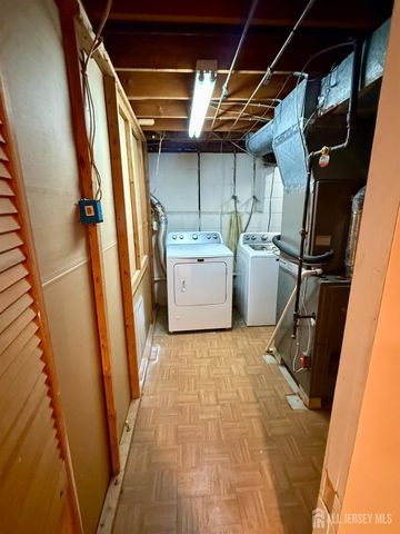 18 Jill Court 20, Edison, NJ 08817