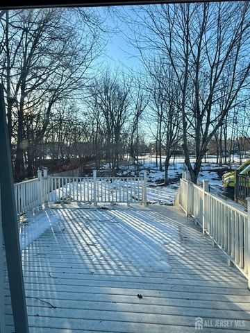 18 Jill Court 20, Edison, NJ 08817