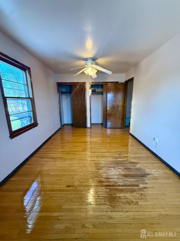 18 Jill Court 20, Edison, NJ 08817