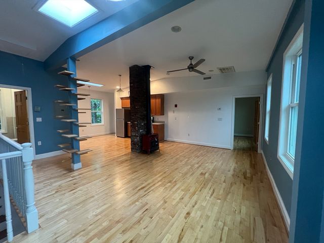 7 Mullins Court C, Cambridge, MA 02141