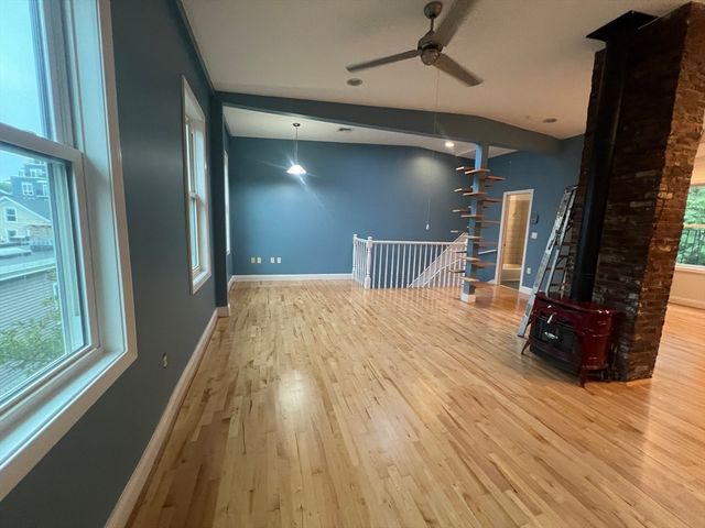 7 Mullins Court C, Cambridge, MA 02141