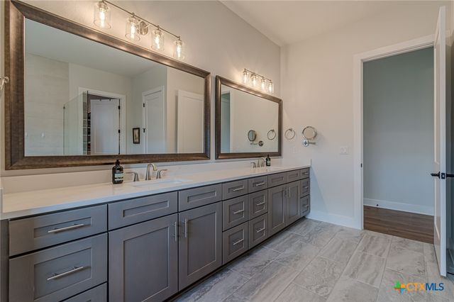 113 Waving Muhly Drive, San Marcos, TX 78666