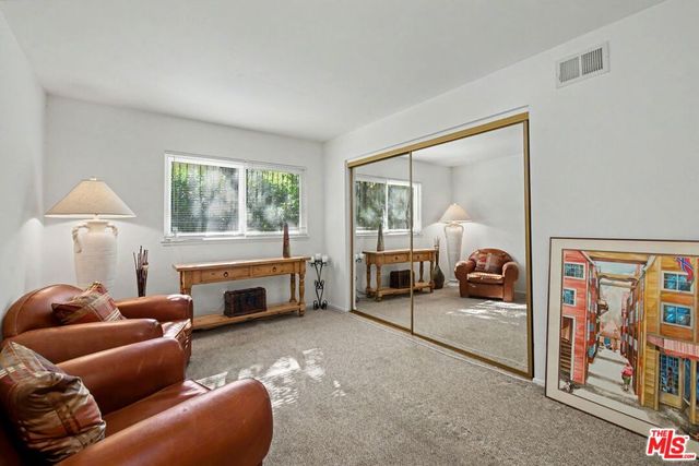 4070 Falling Leaf Drive, Encino, CA 91316