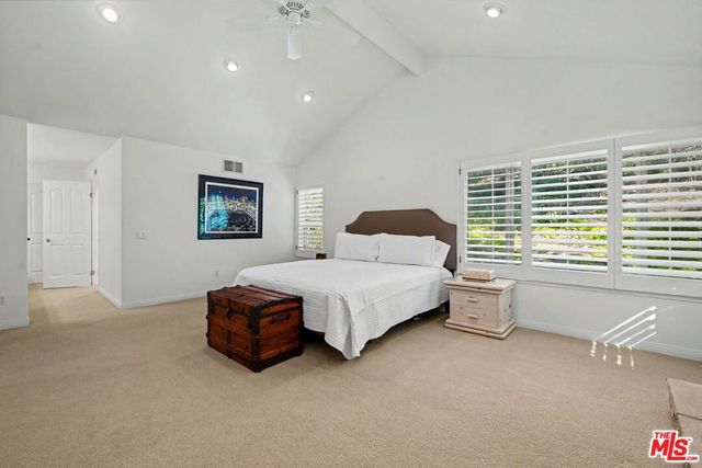 4070 Falling Leaf Drive, Encino, CA 91316