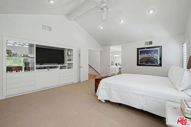 4070 Falling Leaf Drive, Encino, CA 91316