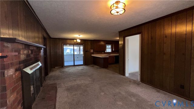 4906 McAllister Dr, Chester, VA 23831