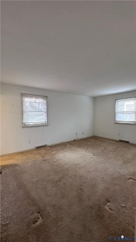 4906 McAllister Dr, Chester, VA 23831