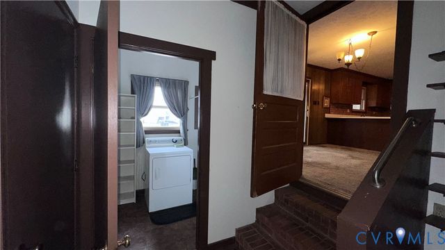 4906 McAllister Dr, Chester, VA 23831