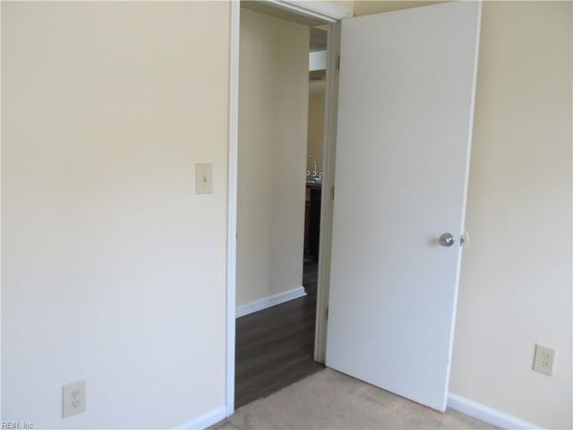 507 Ashwood DR, Newport News, VA 23602