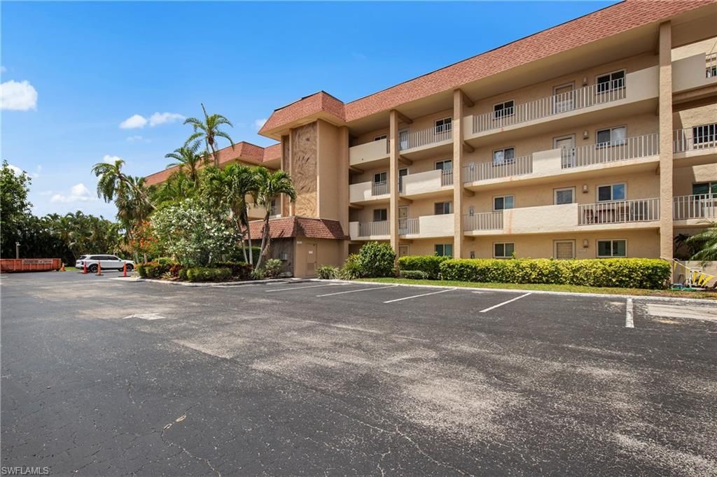 4309 Mariner WAY 304, FORT MYERS, FL 33919 — photo 2